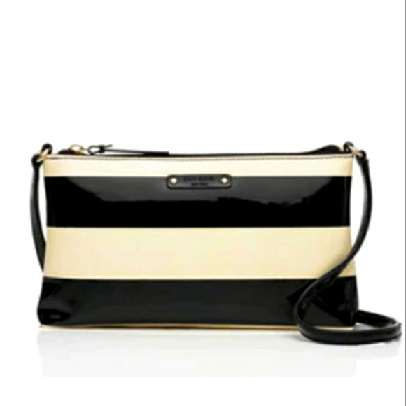 kate spade Handbags - KATE SPADE Penn valley Amy purse in cream and black